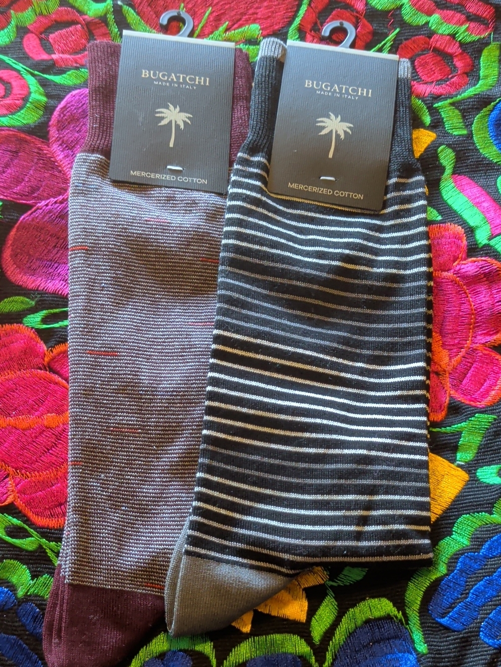 Bugatchi Men’s Black Striped & Brown Mercerized Cotton Dress Socks